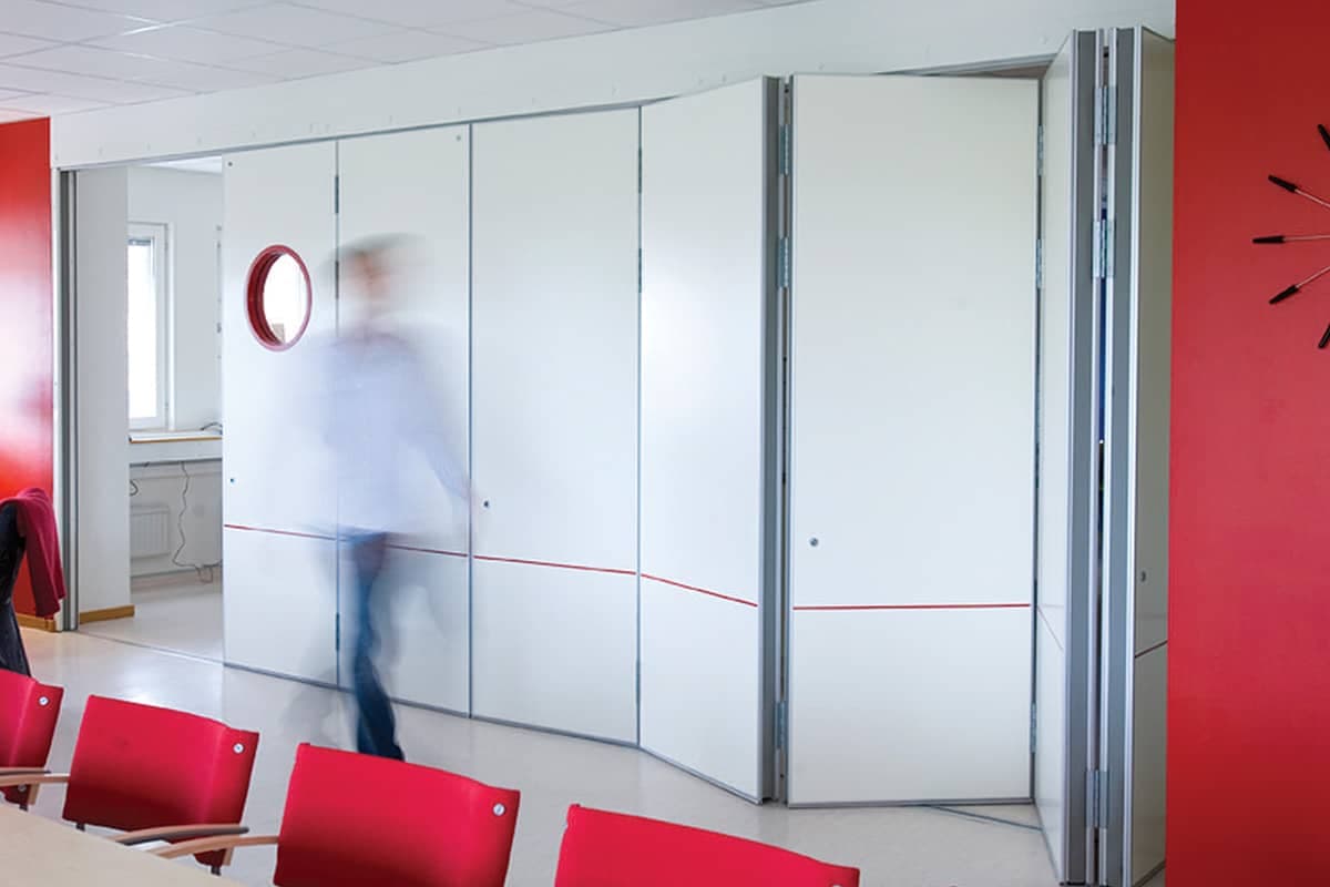 Folding Walls